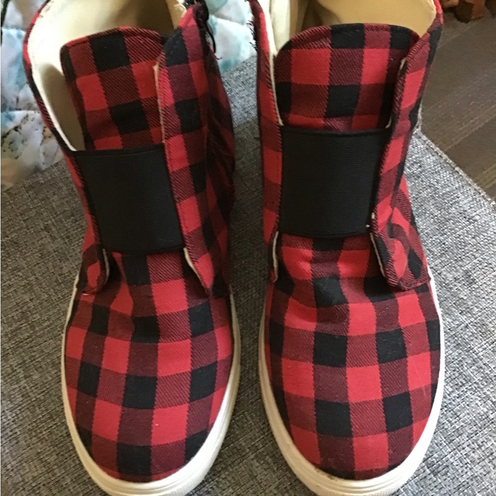 Women’s Red & Black Plaid Ankle Booties